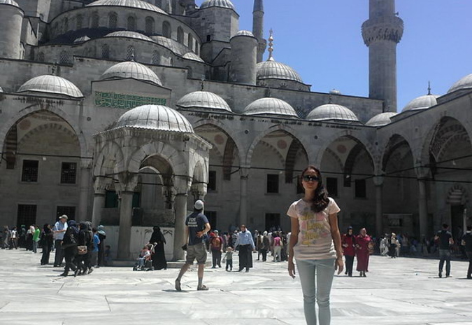 Птица певчая