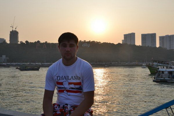 Птица певчая