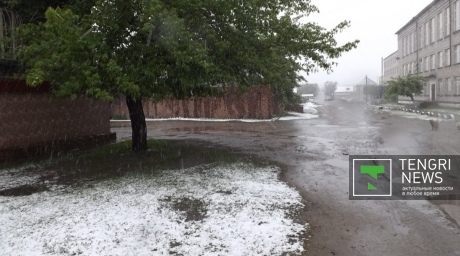 Снег выпал в Семее