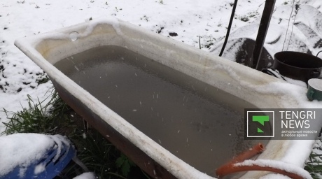 Снег выпал в Семее