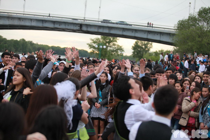 Все вместе – на набережную (+фото)