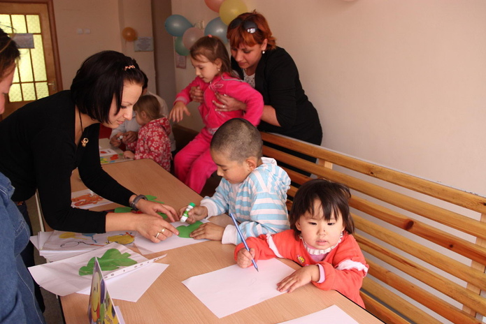 Вместо лечения - развлечения