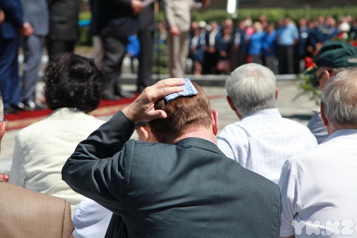 Увековечен в бронзе (+фото)