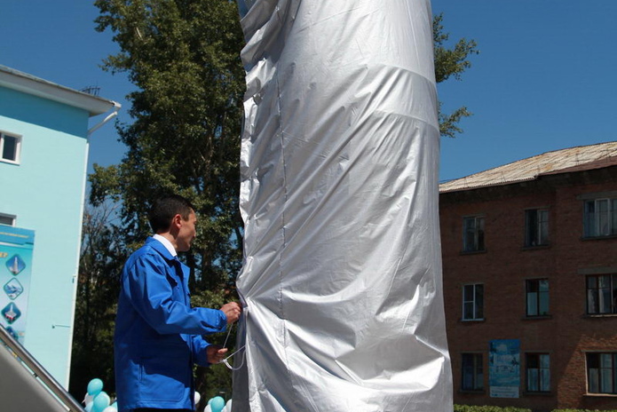 Увековечен в бронзе (+фото)