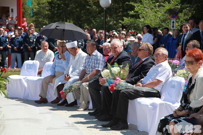 Увековечен в бронзе (+фото)