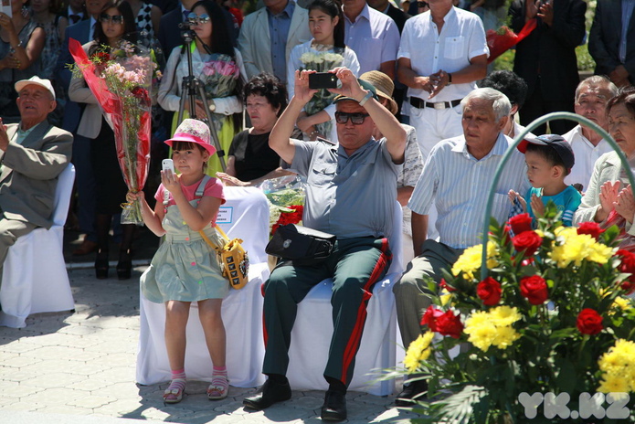 Увековечен в бронзе (+фото)