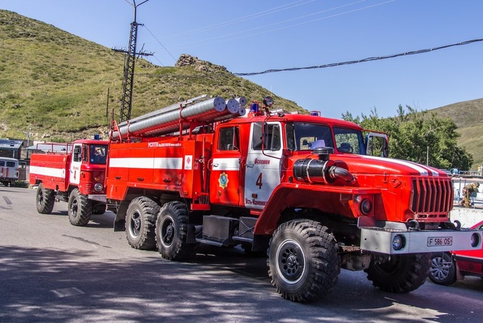 Море синее зажгли (+фото)