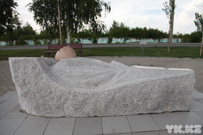 Вандалы наступают