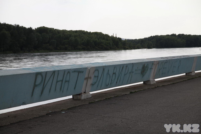 Вандалы наступают