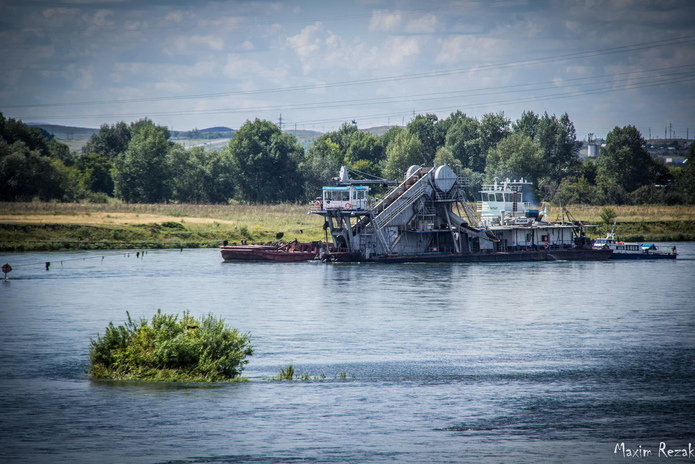 Речная зачистка