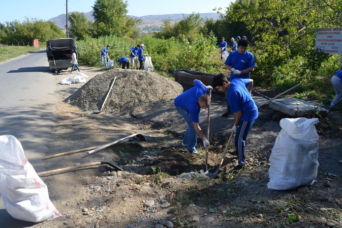Уборка продолжается