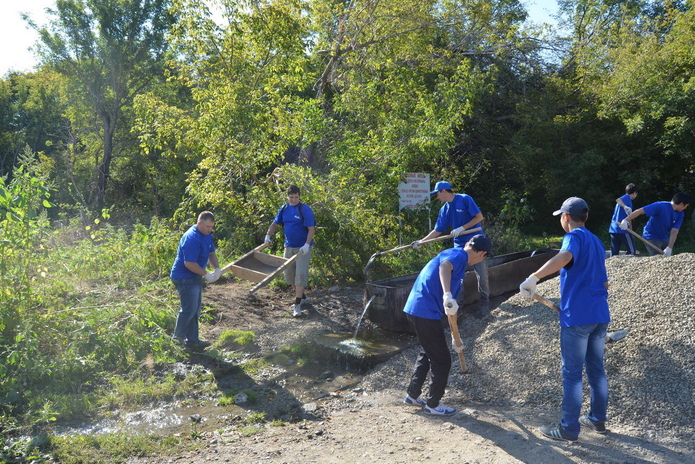 Уборка продолжается