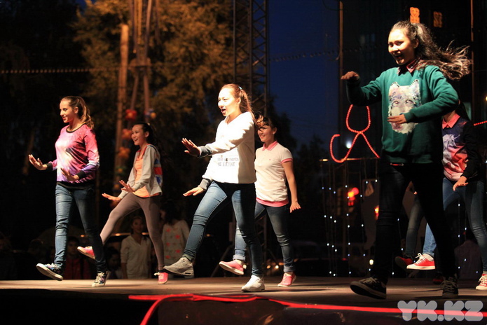 Танцы по-усть-каменогорски (+фото)