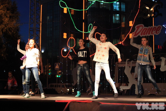 Танцы по-усть-каменогорски (+фото)