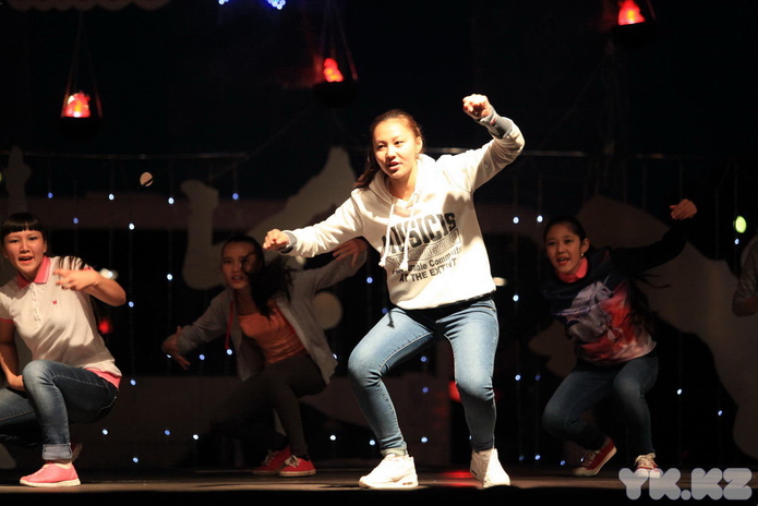 Танцы по-усть-каменогорски (+фото)