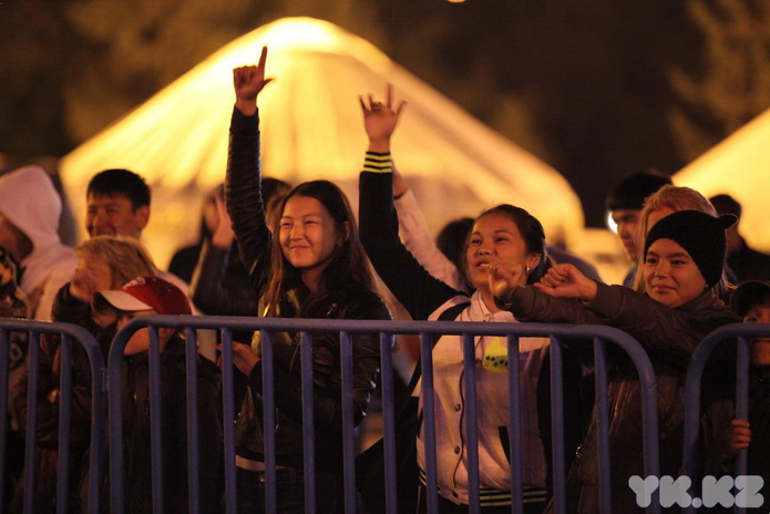 Танцы по-усть-каменогорски (+фото)