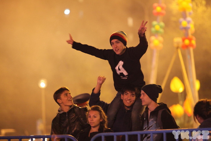 Танцы по-усть-каменогорски (+фото)