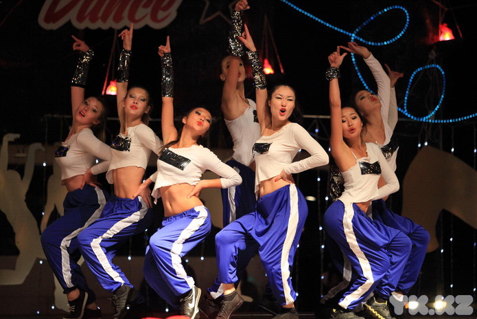 Танцы по-усть-каменогорски (+фото)