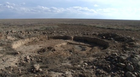 Курганы на хвостохранилище