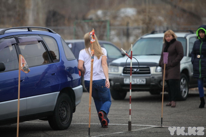 Дамы за рулём (+фото)