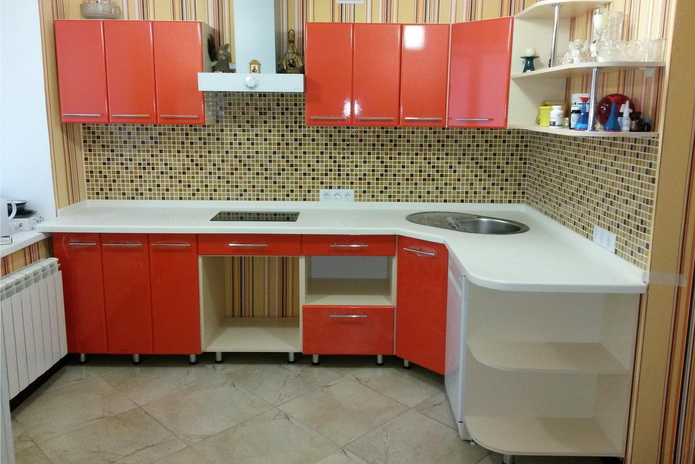 3 тонны айфонов