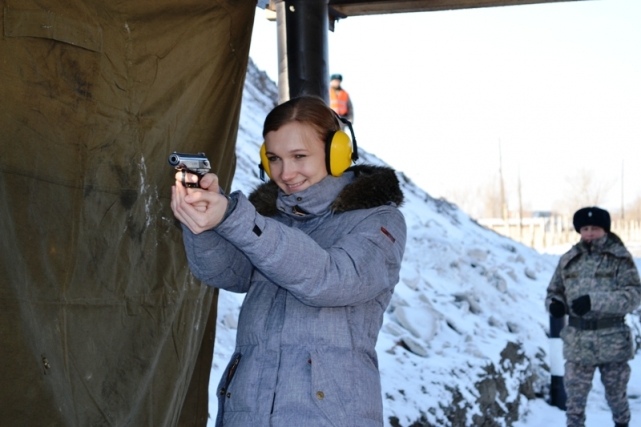 Ещё и стреляет