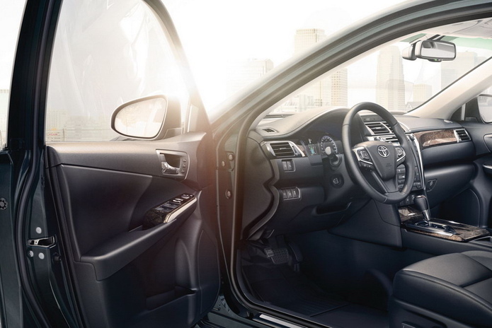 Новая Camry: Новые цены – PR