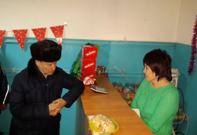 С тату, но без документов