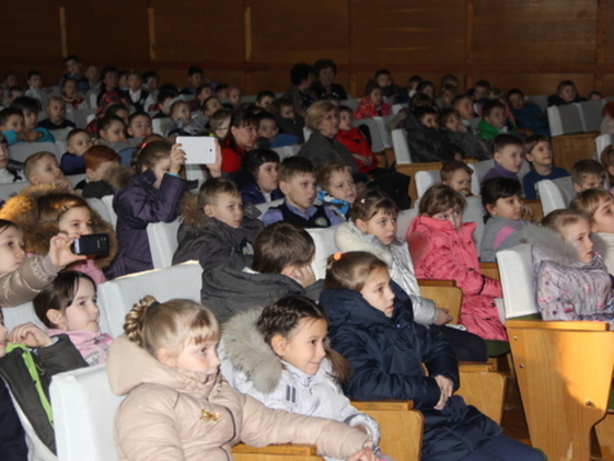 Показали на примере