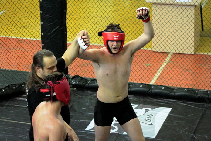 Бей, не жалей!