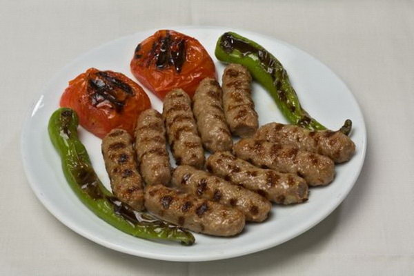 Старикам нечем заняться