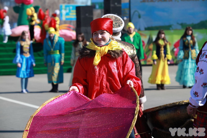 Город гуляет (+фото)