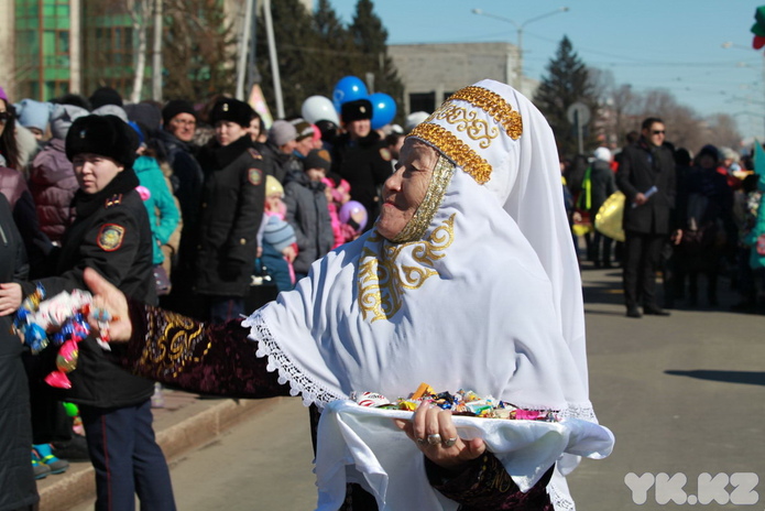 Город гуляет (+фото)