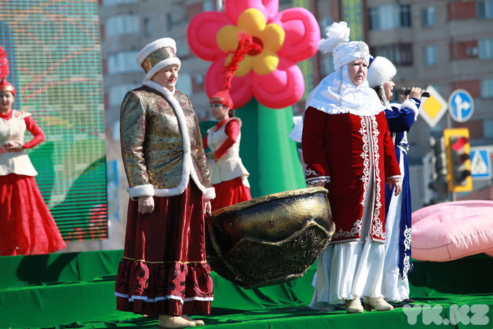 Город гуляет (+фото)