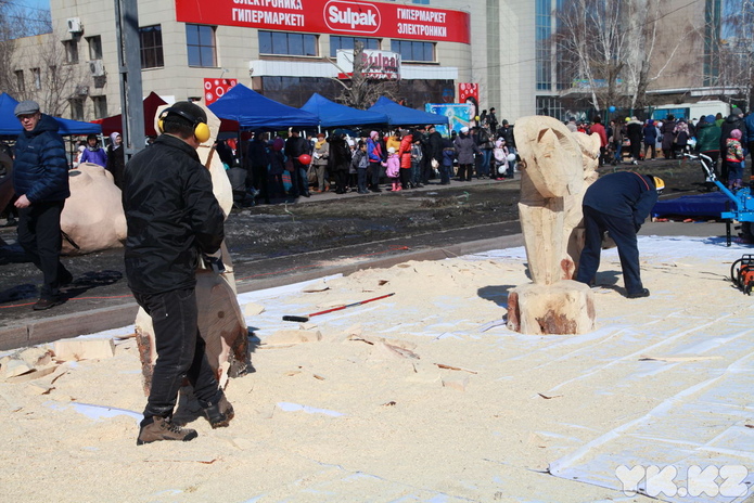 Город гуляет (+фото)