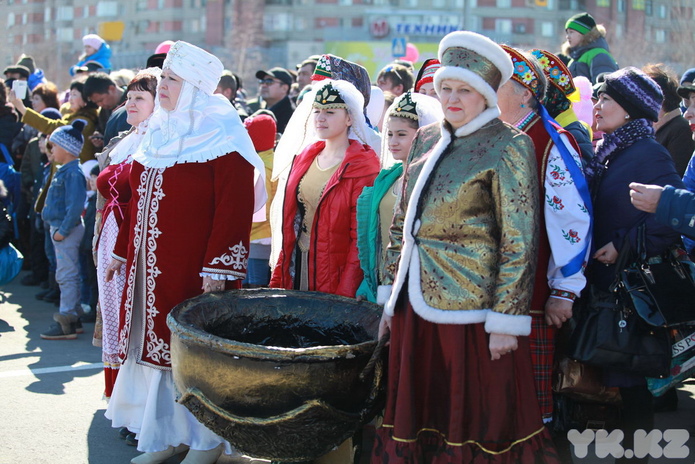 Город гуляет (+фото)