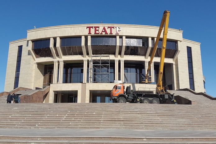 Не забыл строителей (+фото)