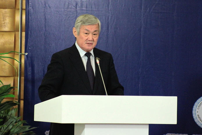 Восток отличился