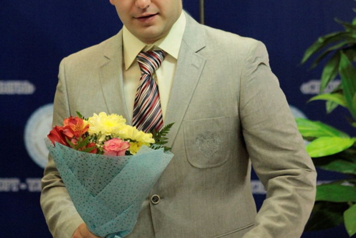 Восток отличился