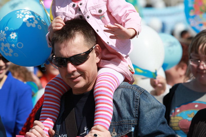 Мир, май, единство (+фото)