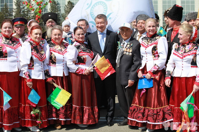 Мир, май, единство (+фото)