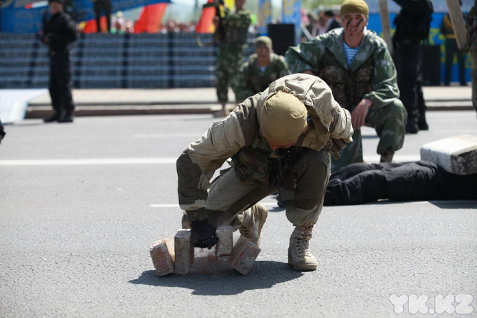 Справились без парада (+фото)