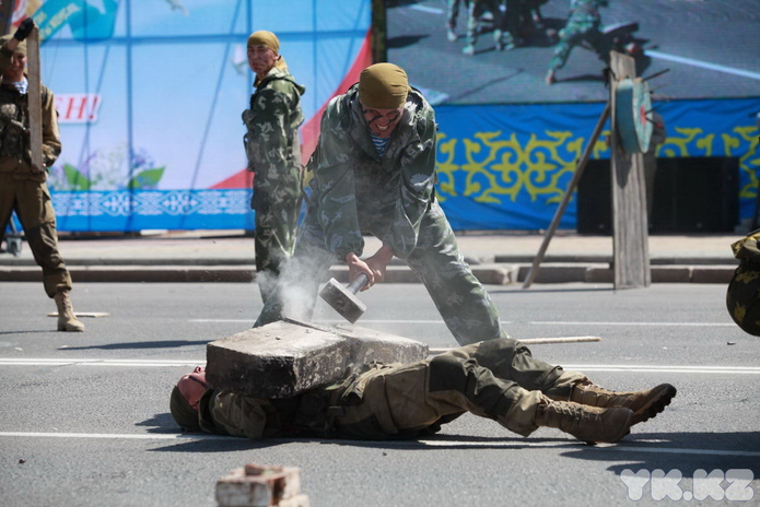 Справились без парада (+фото)