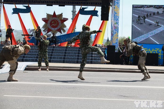 Справились без парада (+фото)