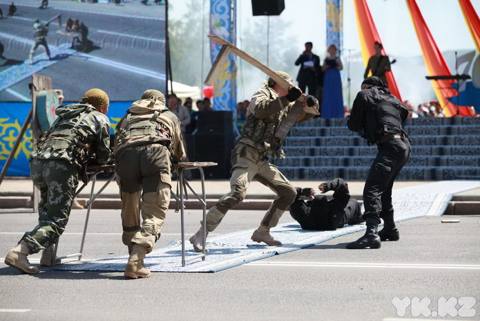 Справились без парада (+фото)