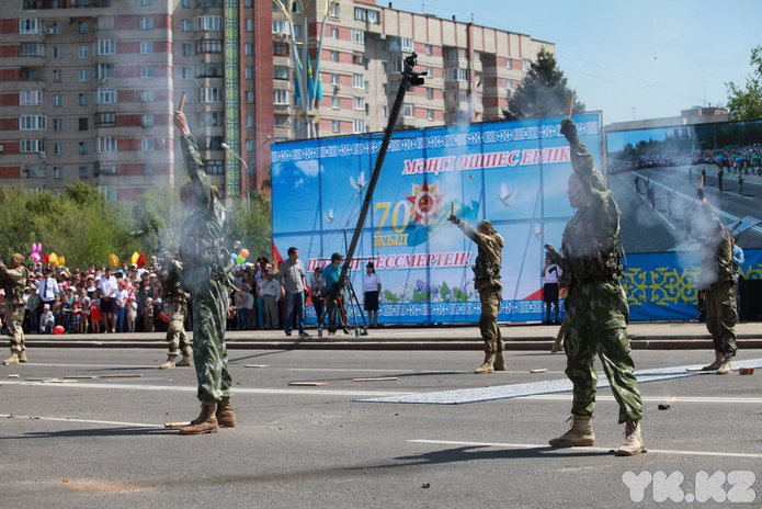 Справились без парада (+фото)