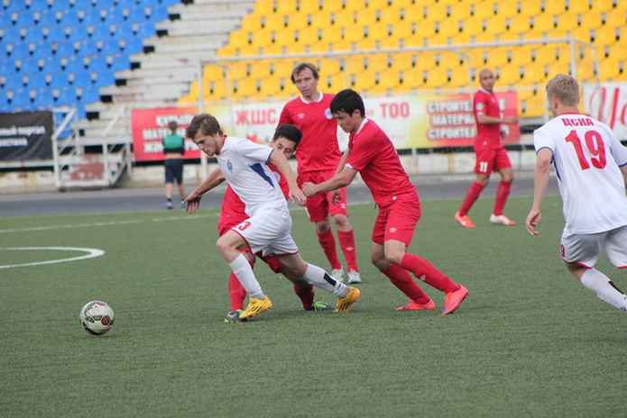 Идут синхронно