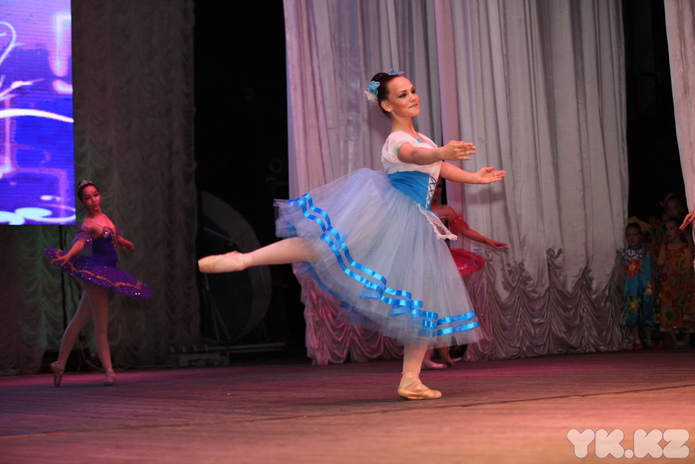 Весенний подарок - PR