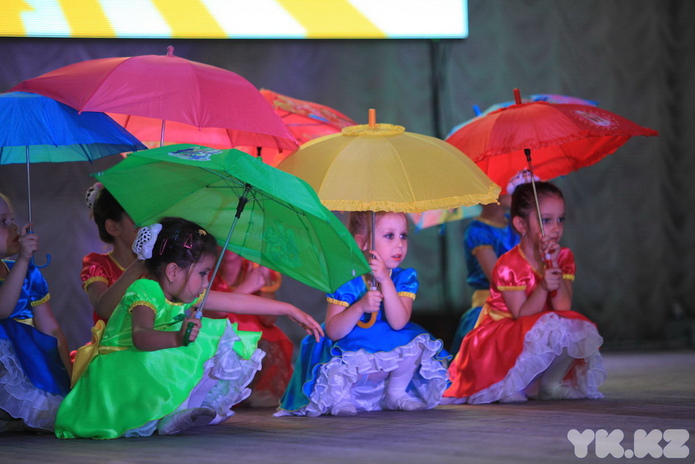 Весенний подарок - PR