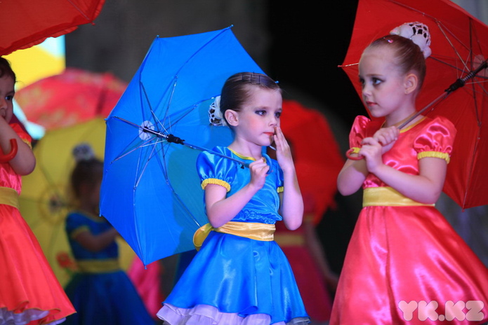 Весенний подарок - PR